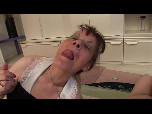 ❤️ Twee oma's en een opa hebben een triootje ☑ Anal video at nl.https-tubsexer.ru ️❤